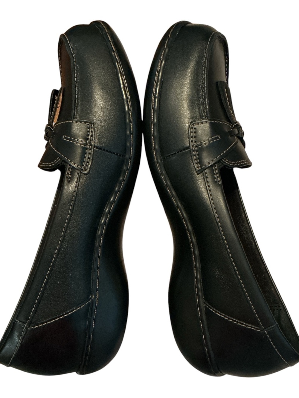 Clarks Black Leather Tassel Loafers 91/2W. NWOB - Picture 4 of 5